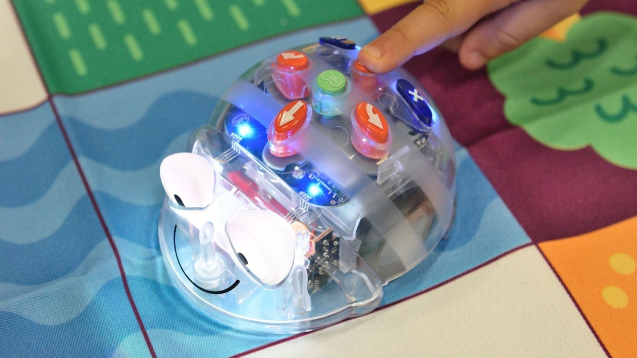 Student pointing at stem.T4L kit